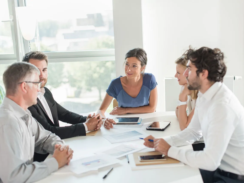 Essential Leadership Qualities Every Great Leader Must Cultivate